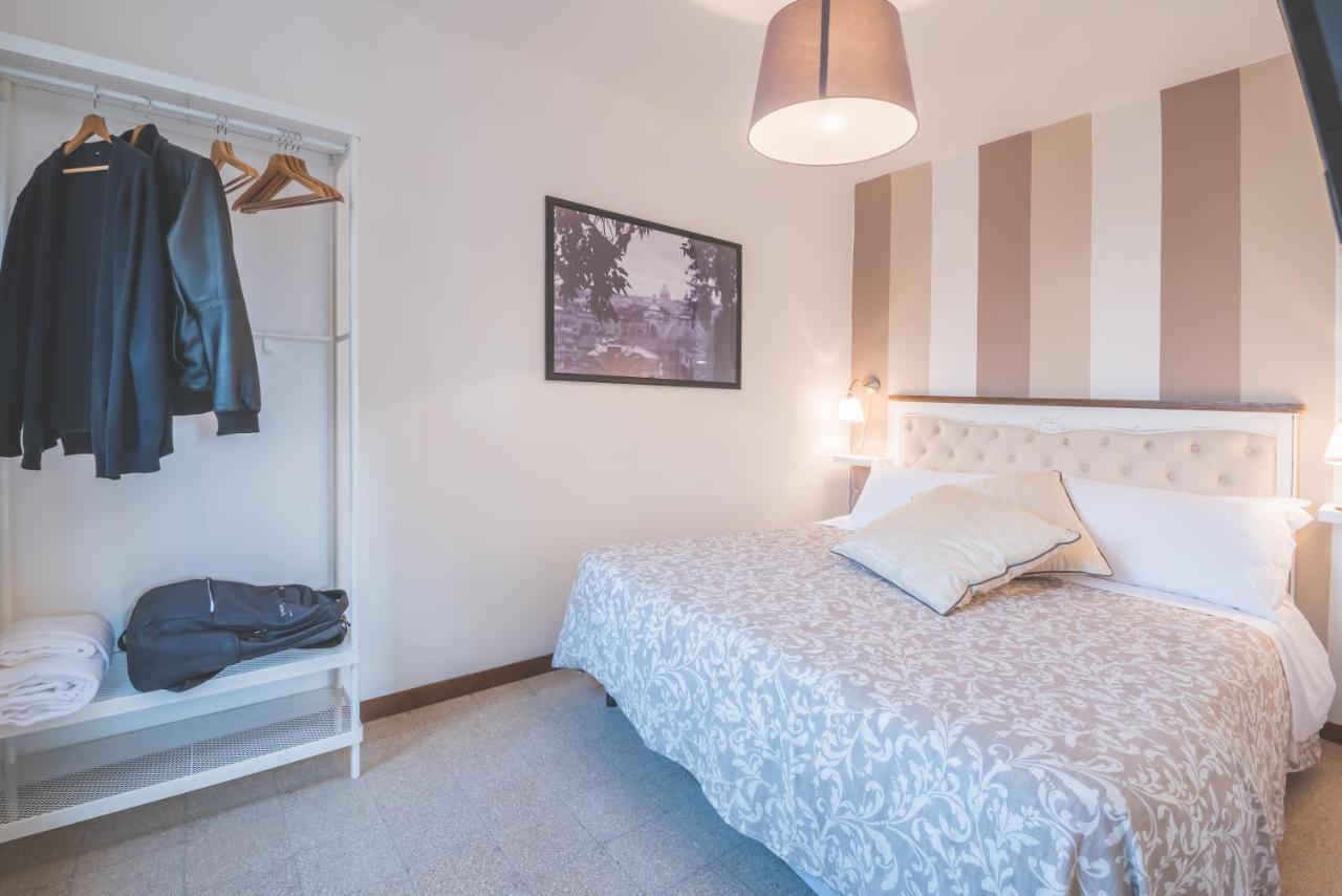 Pellegrino 75 Double Bedroom Rome Exterior photo